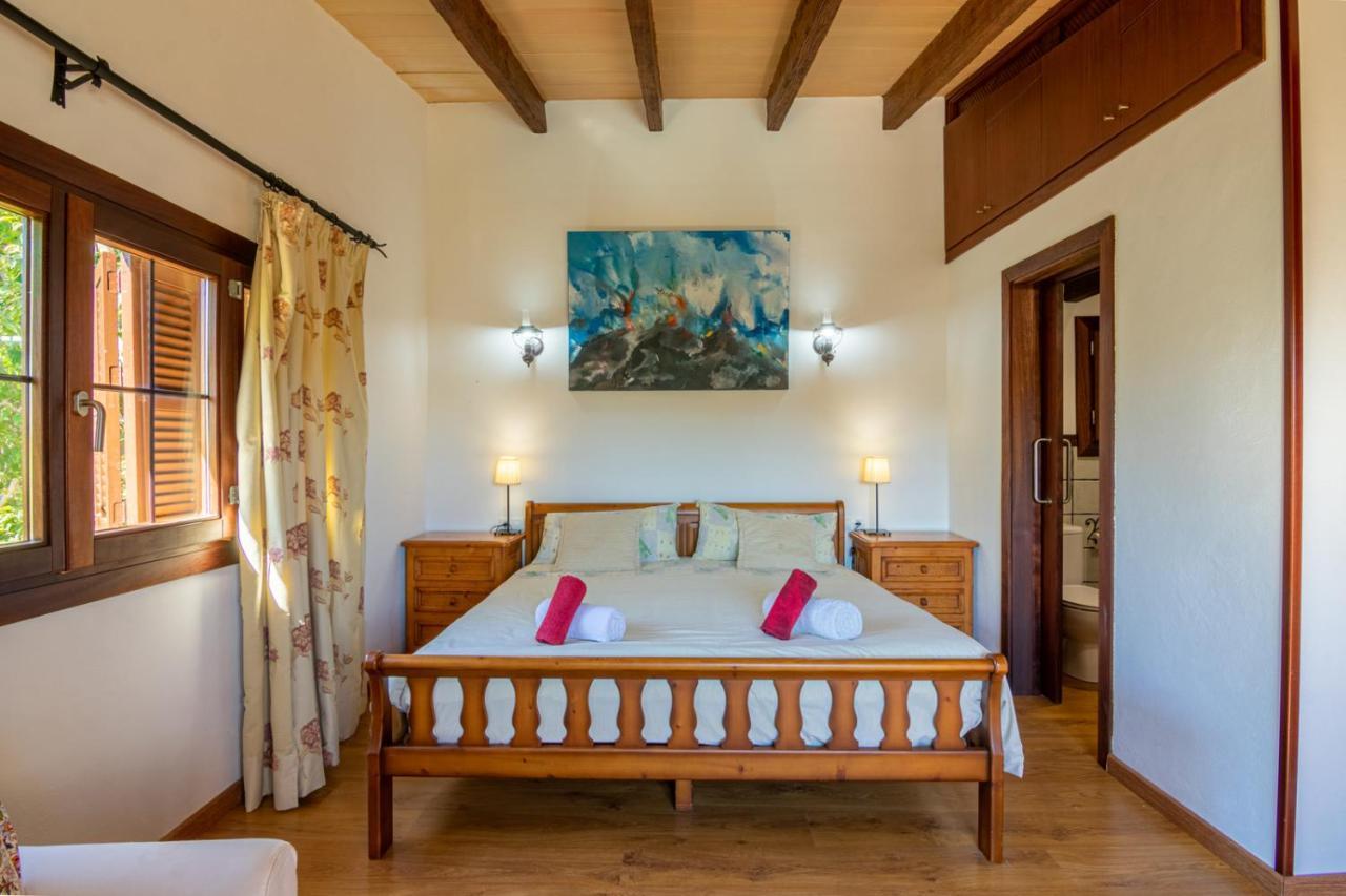Villa Casa Con Piscina A 1 Km Del Mar Y Del Pueblo *
